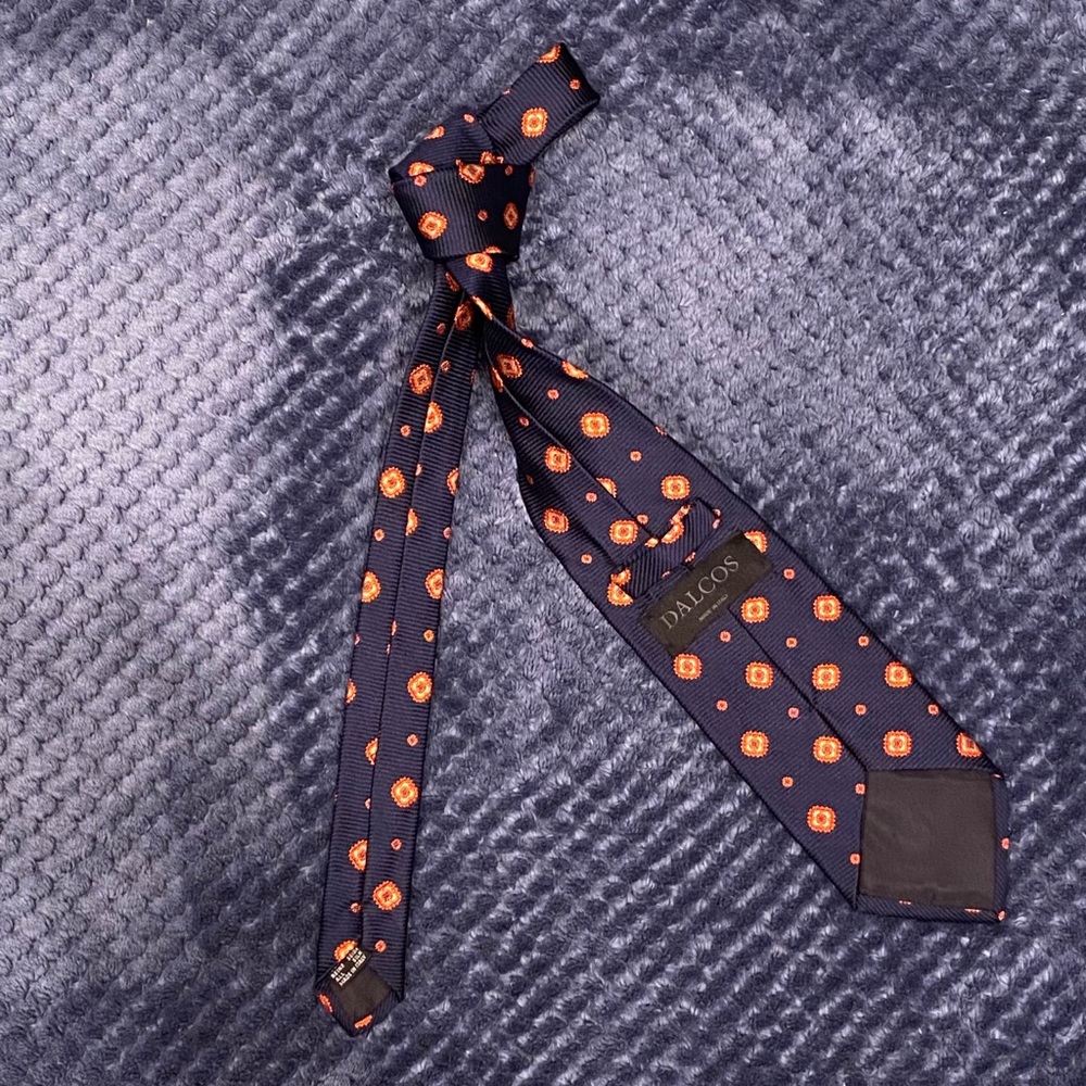 Dalcos Woven Silk Embroidered Necktie